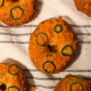 Overhead view of the bagels.